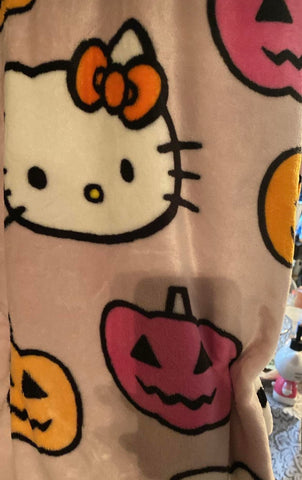 HK Pumpkin Throw Ellie